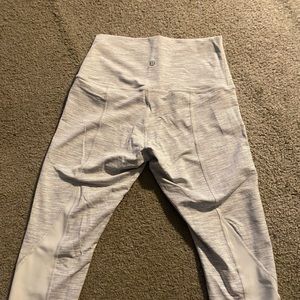 Lulu leggings size 8 white